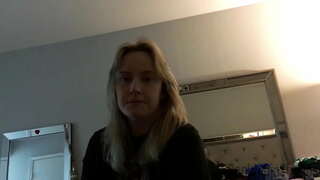 Chwaer Yn Gofyn Cam Frawd I Fuck Hi Oherwydd Bod Ei Ffrind Yn Fucks Ei Cam Frawd