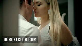 Hasrat jinis karo nggantheng bojo Mia Malkova