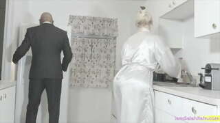 Selah Rains tage dette Protein pakket BBC som ingenting