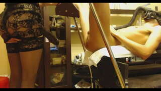 Момак је Заглавио Гигант лезбејке шоу Себи У дупе